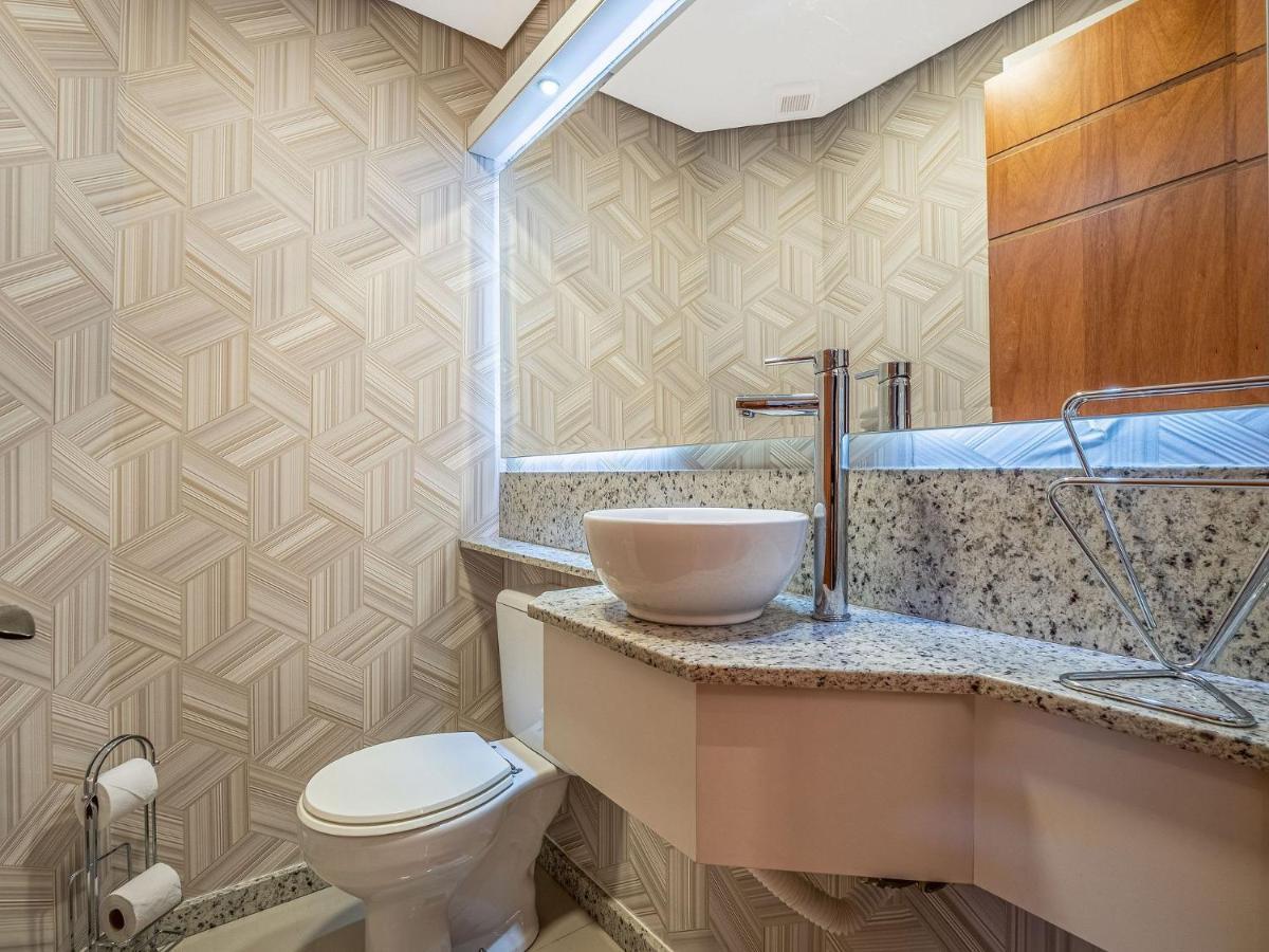 Flores Da Montanha 204C - Apto Borges De Medeiros Gramado 600 Metros Rua Coberta Apartment Ngoại thất bức ảnh