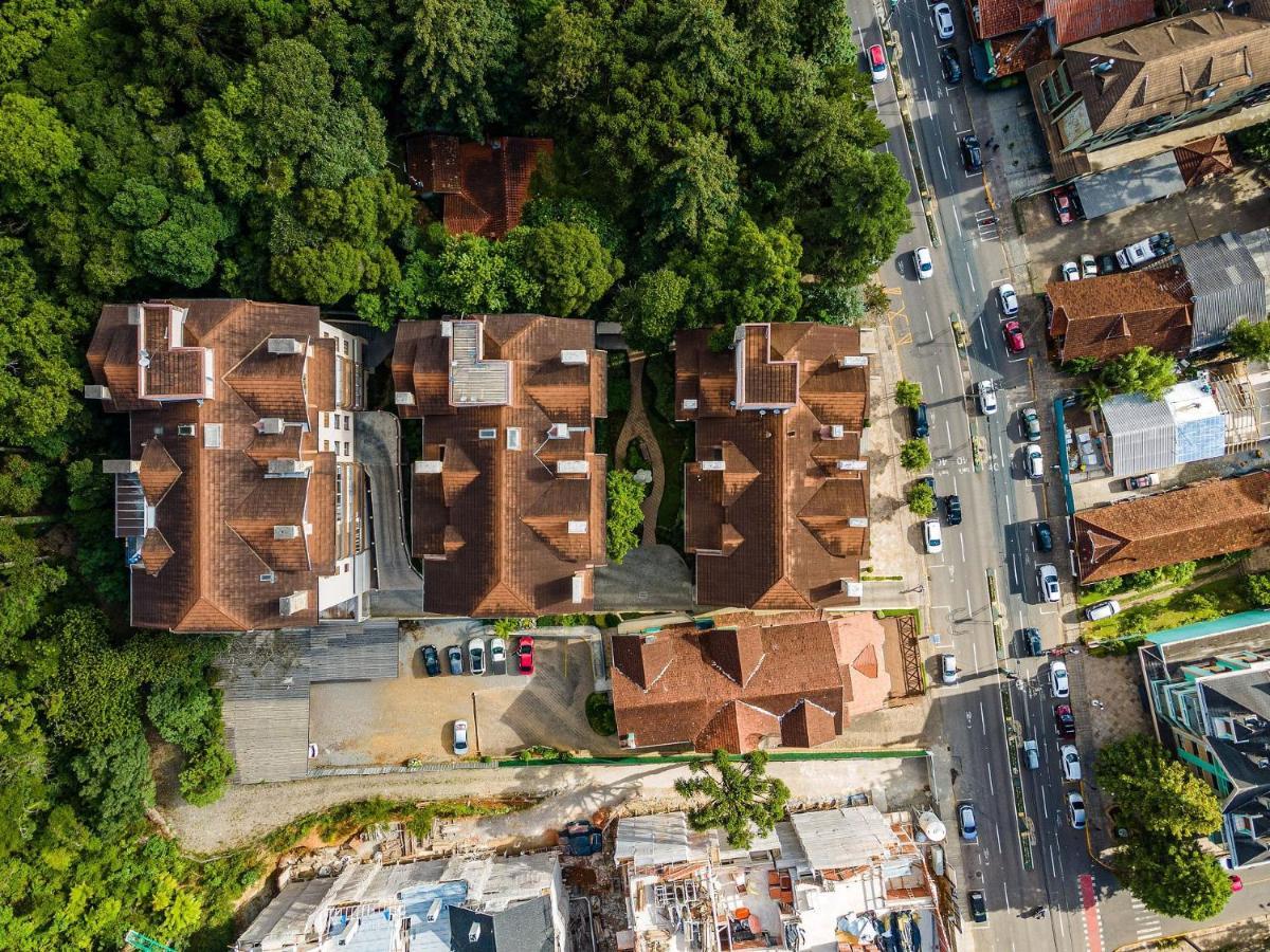 Flores Da Montanha 204C - Apto Borges De Medeiros Gramado 600 Metros Rua Coberta Apartment Ngoại thất bức ảnh