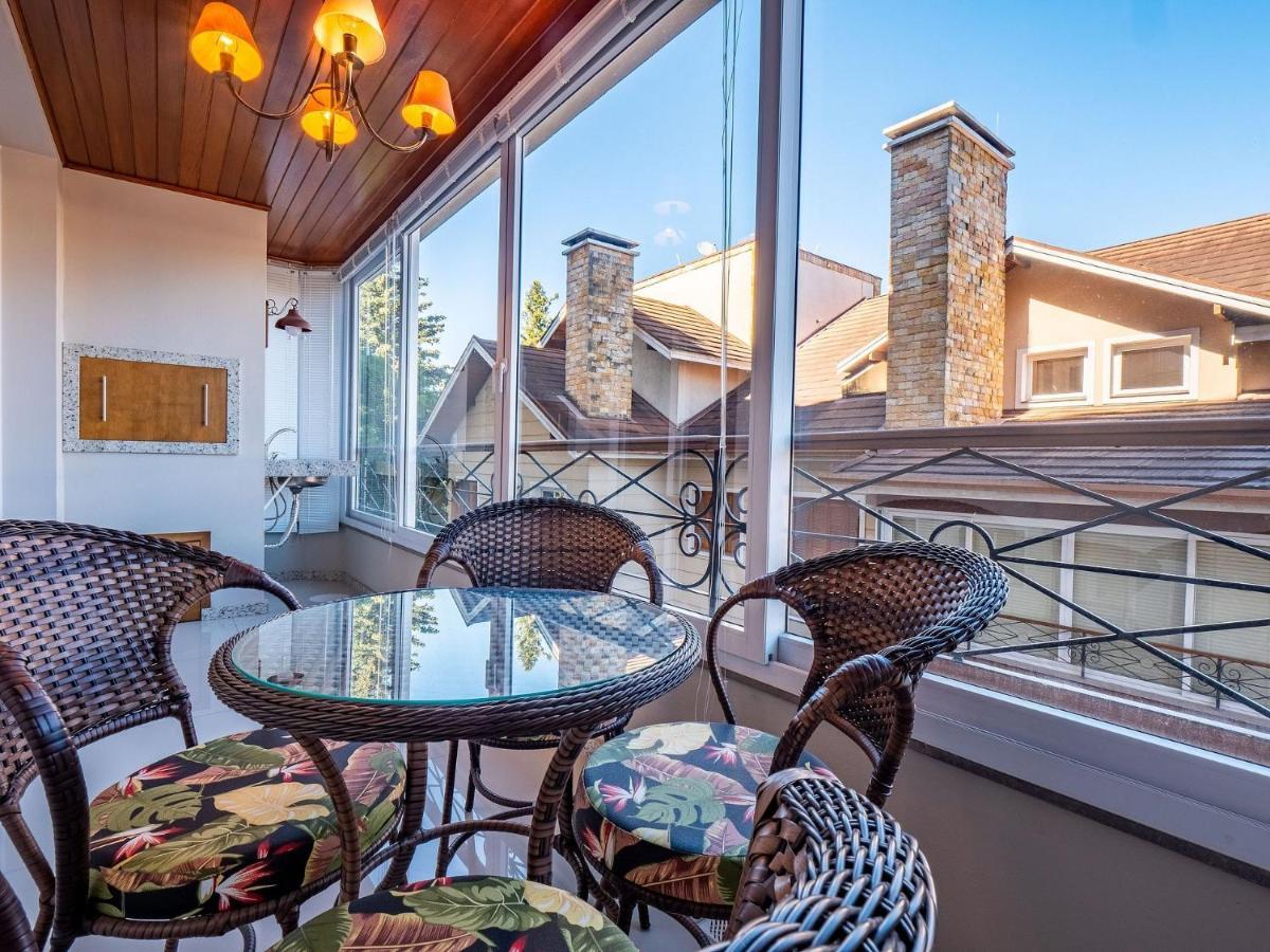 Flores Da Montanha 204C - Apto Borges De Medeiros Gramado 600 Metros Rua Coberta Apartment Ngoại thất bức ảnh
